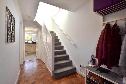 3 bedroom semi-detached house for sale, Chesilton Crescent, Fleet GU52