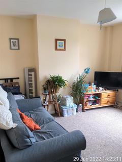 2 bedroom flat to rent, 26a Cherry Gardens, Bitton, Bristol