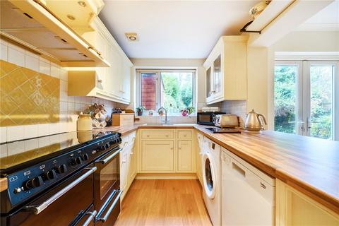 3 bedroom semi-detached house for sale, Vinson Close, Orpington