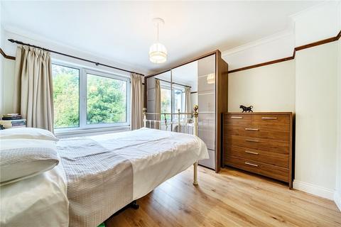 57 Vinson Close, Orpington, BR6 0EQ