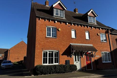 4 bedroom mews for sale, Beams Meadow, Hinckley LE10