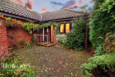 3 bedroom bungalow for sale, Wood Gardens, Swardeston