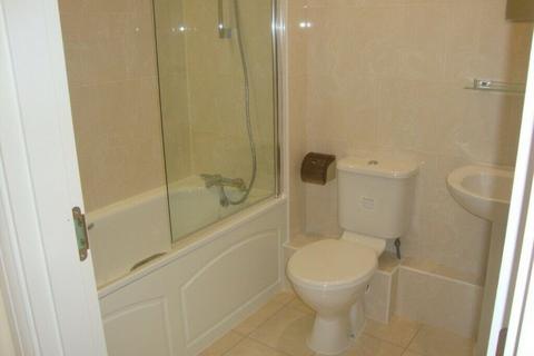 1 bedroom flat to rent, Punam Apartments, Northwood HA6