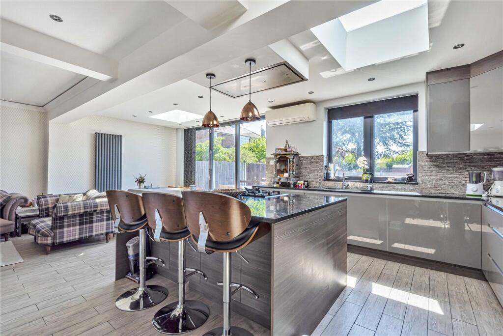 Davidson Frost-Wellings, DFW, Crowshott Avenue, St