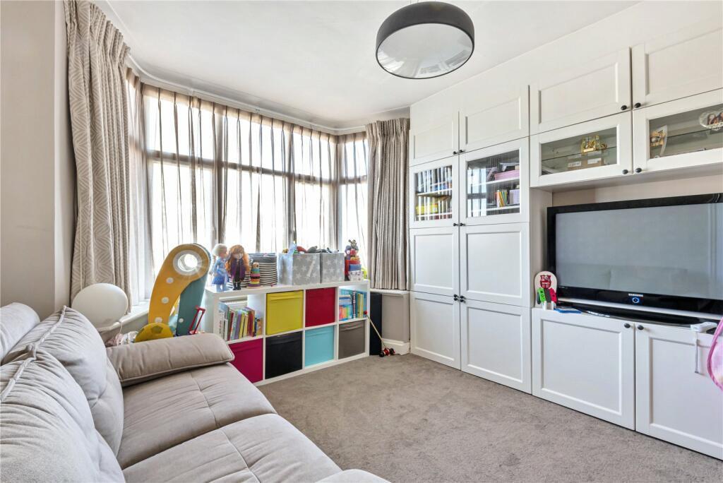 Davidson Frost-Wellings, DFW, Crowshott Avenue, St