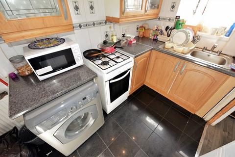 2 bedroom house to rent, Harold Terrace