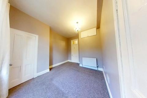 1 bedroom flat to rent, Skirving Street, Glasgow, G41