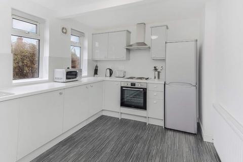 undefined, Wollaton Road, Beeston, Nottingham, Nottinghamshire, NG9