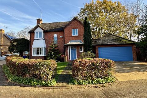 4 bedroom detached house for sale, Button Road, Grays