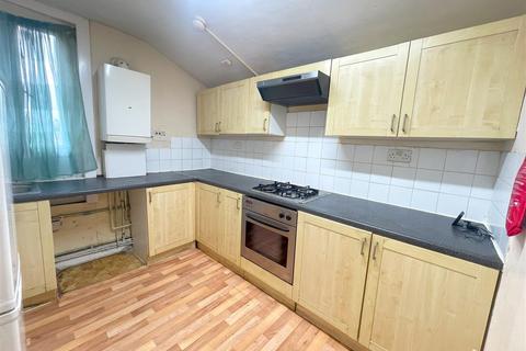 27a Monteagle Avenue, Barking, IG11 8RB