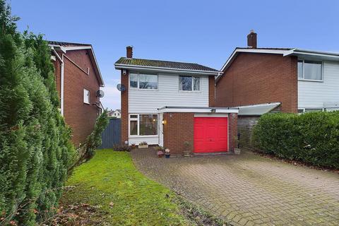 3 bedroom detached house for sale, York Drive, Mickle Trafford, CH2