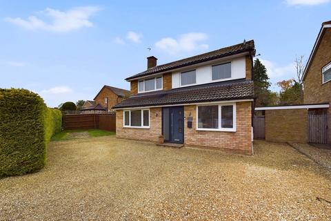 4 bedroom detached house for sale, Stratton Road, Princes Risborough HP27