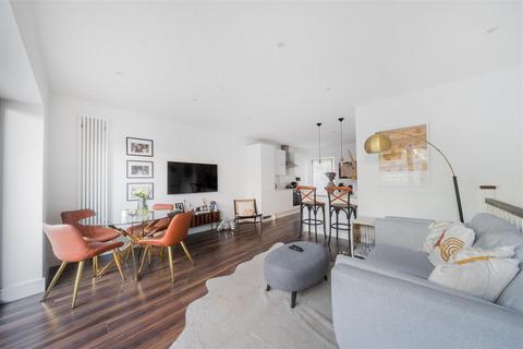 2 bedroom house for sale, Kingston Road, Wimbledon SW19