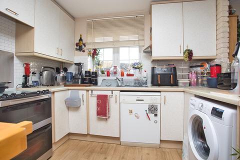 3 bedroom semi-detached house for sale, Belinda Court, Folkestone, CT19