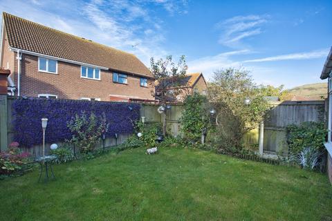 3 bedroom semi-detached house for sale, Belinda Court, Folkestone, CT19