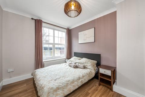 3 bedroom flat for sale, , Welland Street, London, SE10