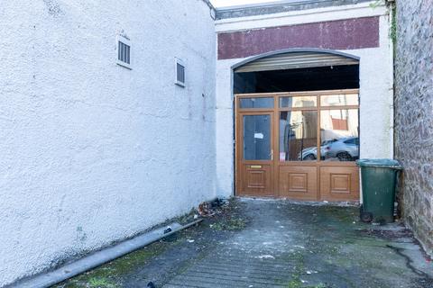 Industrial unit to rent, John Street, Gourock, PA19