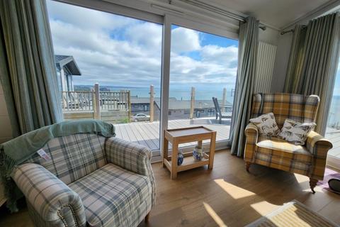 2 bedroom lodge for sale, Coast View Holiday Park