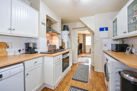 48 Anton Road, Andover, SP10 2EN