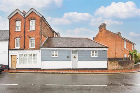 2 bedroom barn conversion for sale, High Street, Sevenoaks TN15