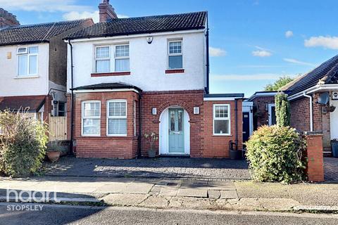 3 bedroom detached house for sale, Venetia Road, Stopsley Village