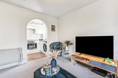 1 bedroom apartment for sale, Peartree Avenue, London, SW17