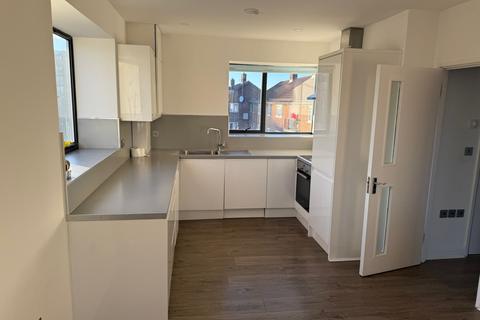 1 bedroom terraced house to rent, Supreme Point, 52 Butchers Road, London, E16