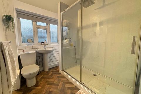 24 Beverley Close, Gillingham, ME8 9HG