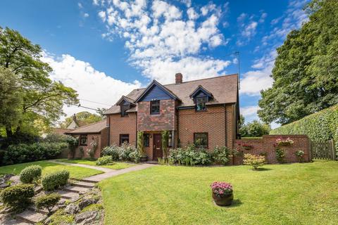 5 bedroom detached house for sale, Pentridge