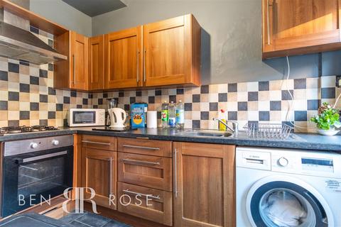 3 bedroom terraced house for sale, Mossfield Road, Chorley