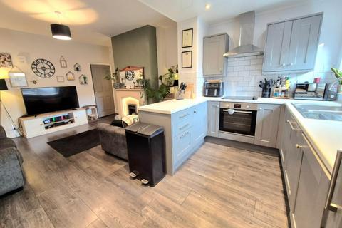 105 Blackwell Road, Carlisle, CA2 4EH