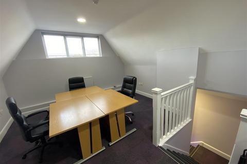 Office to rent, Horseshoe Hill, Essex EN9