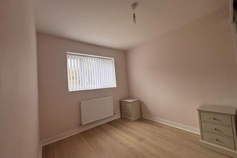 Studio to rent, Bowman Road, Birmingham, B42 2RN