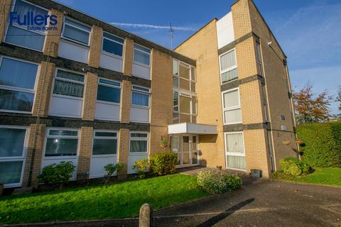 1 bedroom flat for sale, Lingfield Close, Enfield EN1