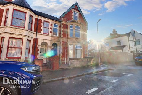 Claude Place, Cardiff