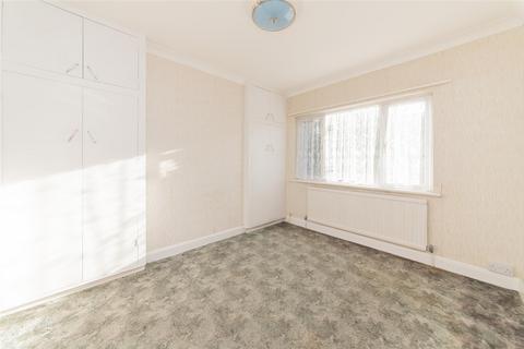 5 bedroom end of terrace house for sale, Devonshire Road, Mill Hill, London