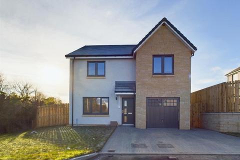 4 bedroom detached house for sale, Heath Park Road, Blairgowrie PH10