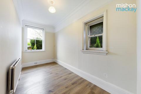 2 bedroom flat to rent, The Drive, Hove, East Sussex, BN3