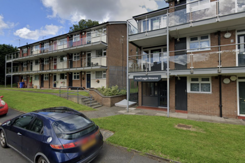 1 bedroom apartment to rent, Edgehill Road, Salford M6