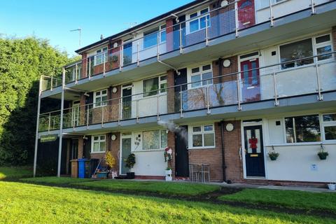 1 bedroom apartment to rent, Edgehill Road, Salford M6