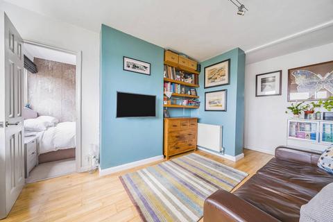 1 bedroom flat for sale, Lampeter Square, Barons Court, London, W6