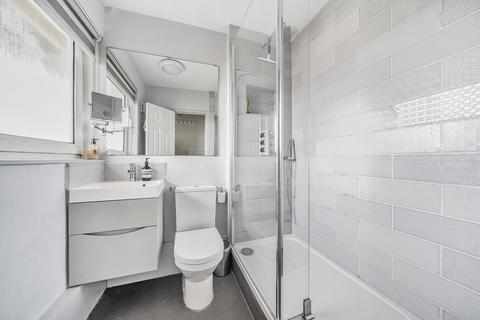 50 Lampeter Square, London, W6 8PT