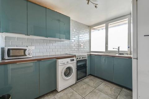 3 bedroom flat for sale, Carey Gardens, Nine Elms, London, SW8