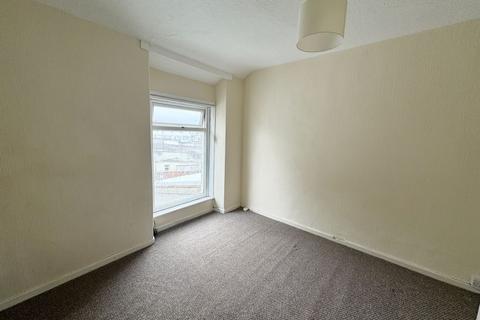 2 bedroom terraced house to rent, Ivor Terrace, Dowlais, CF48