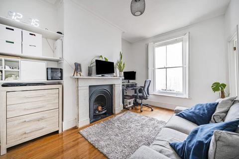 1 bedroom flat for sale, Chiswick High Road, Chiswick