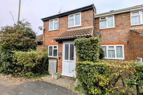 3 bedroom semi-detached house for sale, Ferncote Road, Bordon GU35