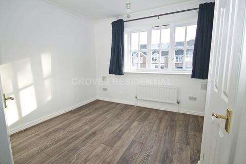 2 bedroom terraced house to rent, Archdale Place, New Malden