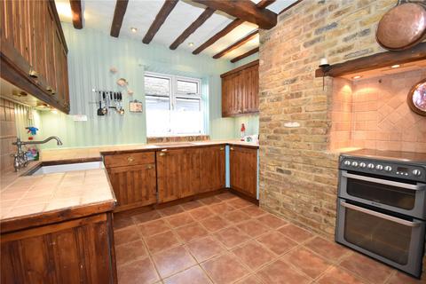 2 bedroom bungalow for sale, Willows Green, Chelmsford, CM3