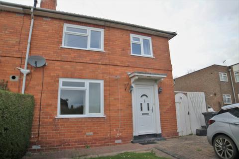 3 bedroom semi-detached house to rent, Hottom Gardens, Bristol BS7