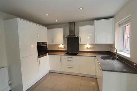 3 bedroom townhouse to rent, Sandy Lane, Lymm